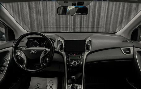 Hyundai i30 II рестайлинг, 2013 год, 920 000 рублей, 12 фотография