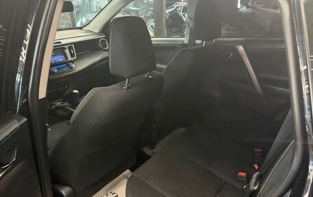 Toyota RAV4, 2018 год, 3 050 000 рублей, 15 фотография