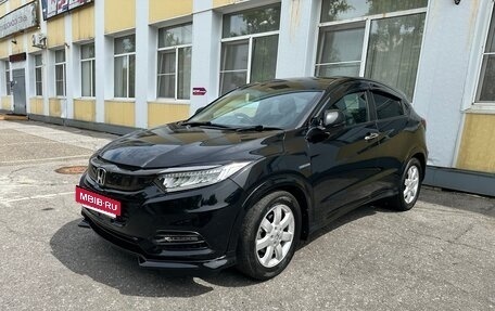 Honda Vezel, 2018 год, 1 800 000 рублей, 2 фотография