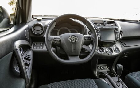 Toyota RAV4, 2011 год, 1 328 000 рублей, 14 фотография