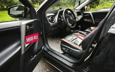 Toyota RAV4, 2013 год, 2 000 000 рублей, 7 фотография