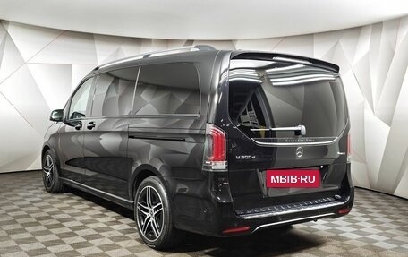 Mercedes-Benz V-Класс, 2024 год, 10 600 000 рублей, 4 фотография