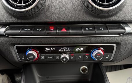 Audi A3, 2017 год, 1 390 000 рублей, 14 фотография