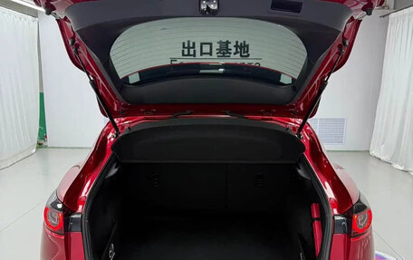 Mazda CX-4, 2023 год, 1 700 000 рублей, 7 фотография