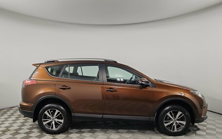 Toyota RAV4, 2018 год, 2 599 000 рублей, 4 фотография