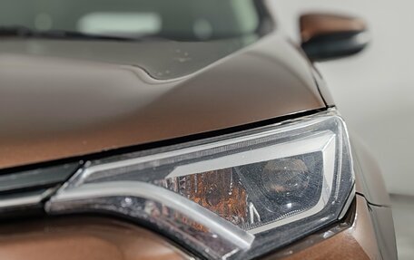 Toyota RAV4, 2018 год, 2 599 000 рублей, 16 фотография