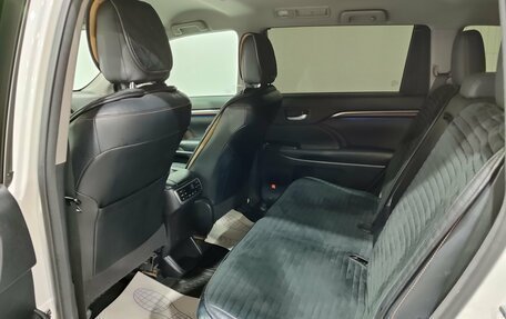 Toyota Highlander III, 2014 год, 2 950 000 рублей, 18 фотография