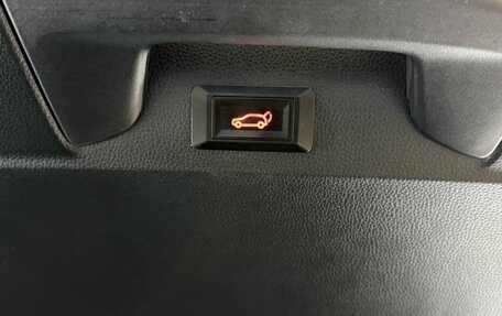Toyota RAV4, 2024 год, 3 699 000 рублей, 12 фотография
