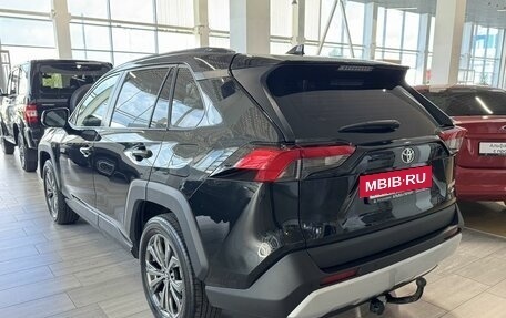 Toyota RAV4, 2024 год, 3 699 000 рублей, 4 фотография