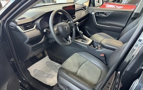 Toyota RAV4, 2024 год, 3 699 000 рублей, 19 фотография