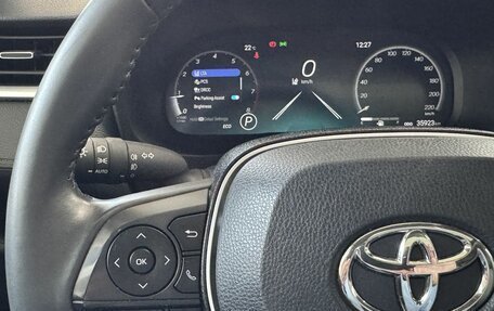 Toyota RAV4, 2024 год, 3 699 000 рублей, 25 фотография
