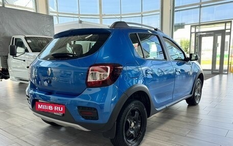 Renault Sandero II рестайлинг, 2020 год, 1 410 000 рублей, 2 фотография