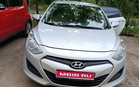 Hyundai i30 II рестайлинг, 2012 год, 672 000 рублей, 1 фотография