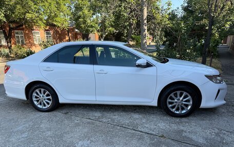 Toyota Camry, 2016 год, 1 730 000 рублей, 2 фотография