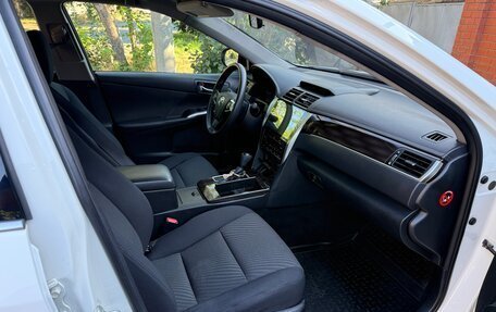 Toyota Camry, 2016 год, 1 730 000 рублей, 8 фотография