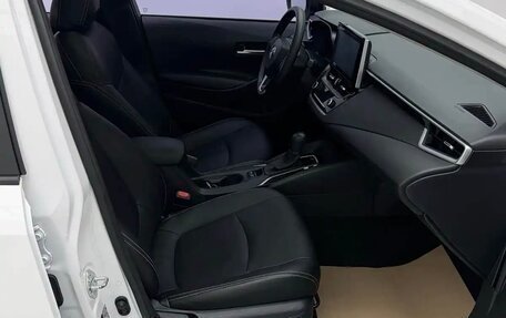 Toyota Corolla, 2022 год, 1 670 000 рублей, 10 фотография
