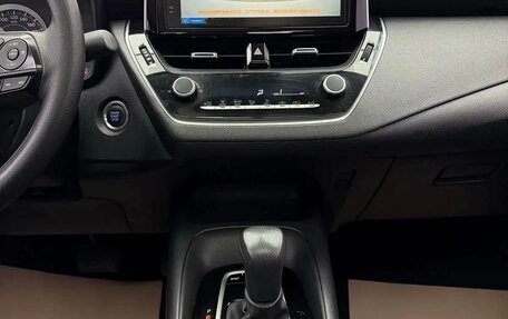 Toyota Corolla, 2022 год, 1 670 000 рублей, 13 фотография