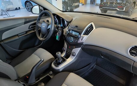 Chevrolet Cruze II, 2015 год, 600 000 рублей, 7 фотография