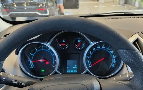Chevrolet Cruze II, 2015 год, 600 000 рублей, 13 фотография
