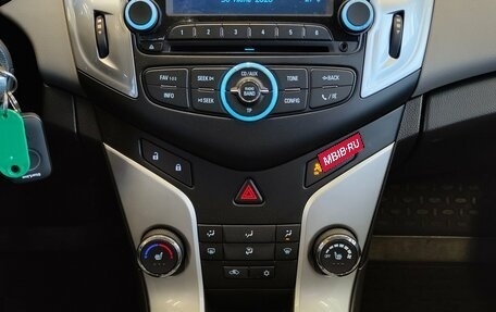 Chevrolet Cruze II, 2015 год, 600 000 рублей, 11 фотография