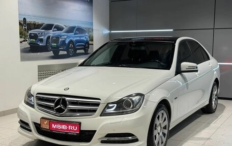 Mercedes-Benz C-Класс, 2011 год, 1 132 000 рублей, 1 фотография