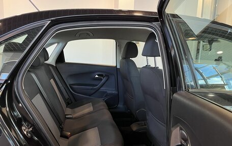 Volkswagen Polo VI (EU Market), 2014 год, 970 000 рублей, 23 фотография