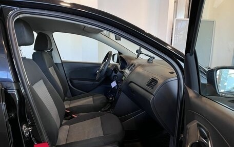 Volkswagen Polo VI (EU Market), 2014 год, 970 000 рублей, 26 фотография