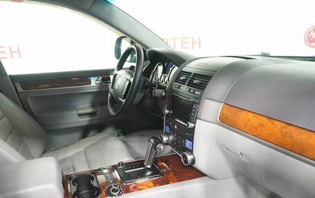 Volkswagen Touareg III, 2008 год, 900 000 рублей, 10 фотография