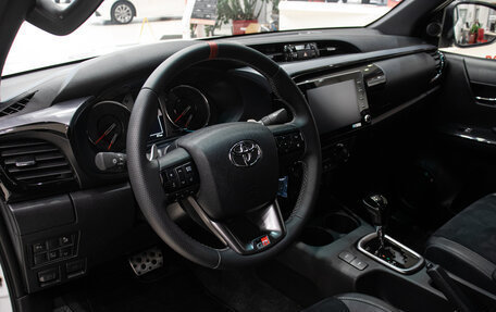 Toyota Hilux VIII, 2025 год, 7 685 000 рублей, 9 фотография