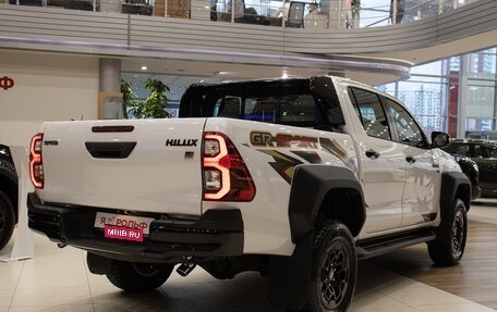 Toyota Hilux VIII, 2025 год, 7 685 000 рублей, 4 фотография