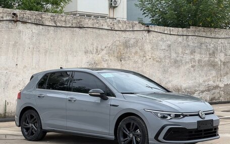 Volkswagen Golf VIII, 2023 год, 1 782 034 рублей, 3 фотография