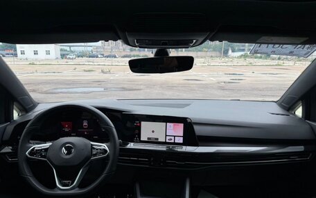 Volkswagen Golf VIII, 2023 год, 1 782 034 рублей, 8 фотография