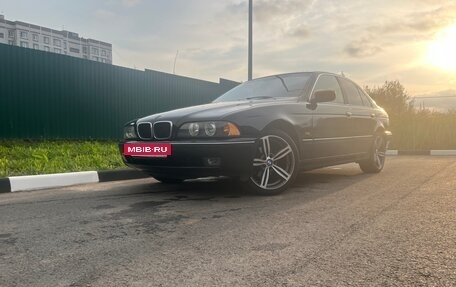 BMW 5 серия, 2000 год, 800 000 рублей, 3 фотография