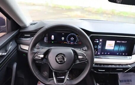 Skoda Octavia IV, 2021 год, 2 090 012 рублей, 11 фотография