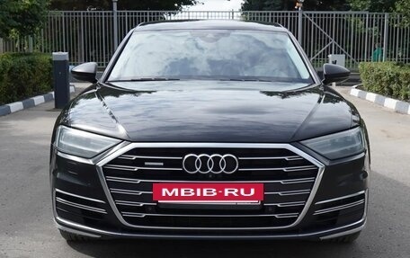 Audi A8, 2019 год, 4 000 000 рублей, 7 фотография