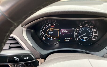 Lincoln MKZ II рестайлинг, 2018 год, 2 300 000 рублей, 6 фотография