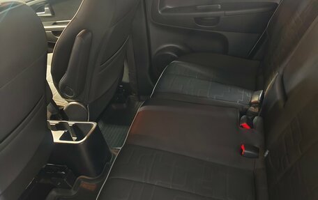 KIA Venga I, 2013 год, 968 000 рублей, 4 фотография