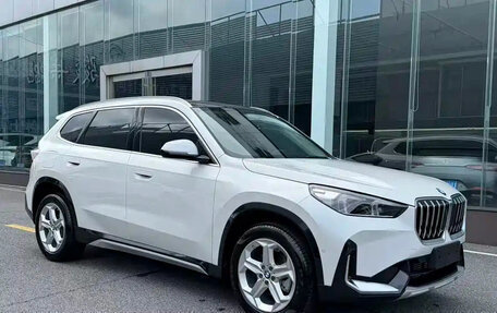 BMW X1, 2024 год, 3 300 000 рублей, 3 фотография