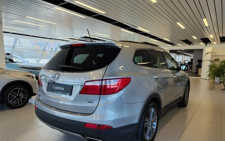 Hyundai Santa Fe III рестайлинг, 2013 год, 2 290 000 рублей, 2 фотография