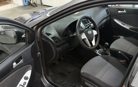 Hyundai Solaris II рестайлинг, 2013 год, 1 510 000 рублей, 5 фотография