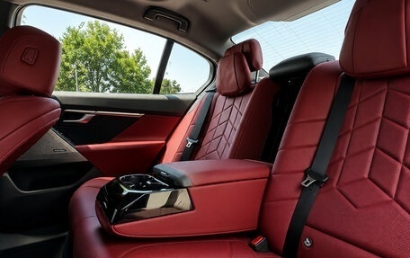 BMW 5 серия, 2025 год, 8 250 000 рублей, 8 фотография