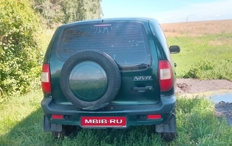 Chevrolet Niva I рестайлинг, 2005 год, 280 000 рублей, 3 фотография