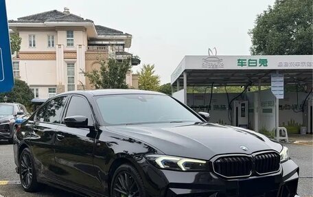 BMW 3 серия, 2022 год, 2 941 012 рублей, 2 фотография