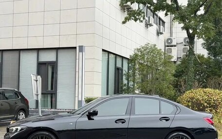 BMW 3 серия, 2022 год, 2 941 012 рублей, 9 фотография