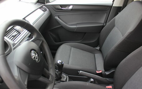 Skoda Rapid I, 2018 год, 947 000 рублей, 10 фотография