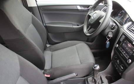 Skoda Rapid I, 2018 год, 947 000 рублей, 14 фотография