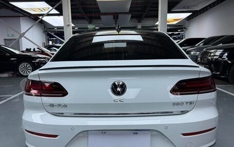 Volkswagen Passat CC, 2022 год, 3 790 000 рублей, 5 фотография
