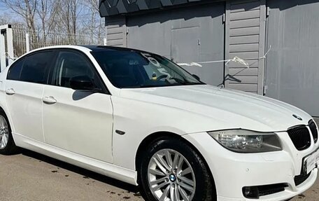 BMW 3 серия, 2011 год, 950 000 рублей, 15 фотография