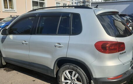 Volkswagen Tiguan I, 2011 год, 970 000 рублей, 3 фотография