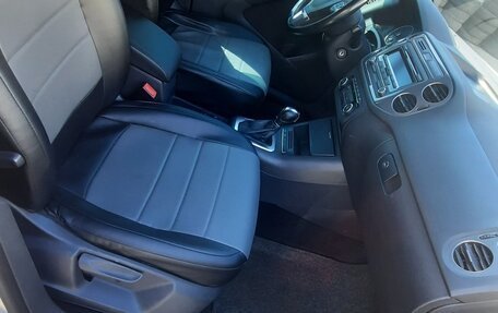 Volkswagen Tiguan I, 2011 год, 970 000 рублей, 12 фотография